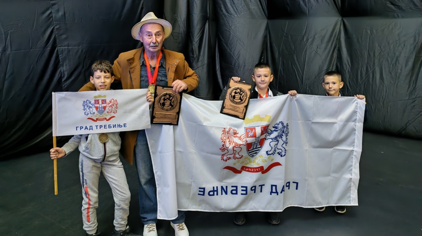 DUNJA HERCEGOVAČKA GOLD AGAIN: DANILO ŠKERO BEST AMONG 220 PRODUCERS FROM 14 COUNTRIES